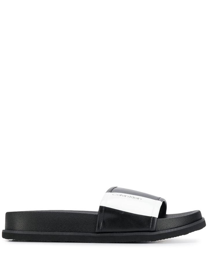 Calvin Klein - Black