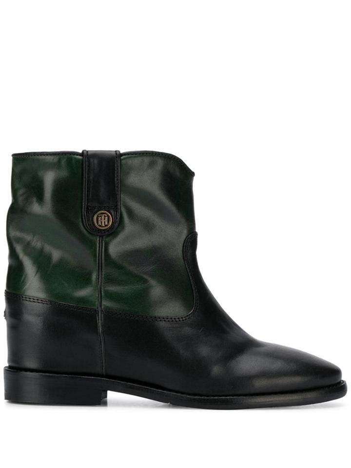 Tommy Hilfiger Wide-set Ankle Boots - Black