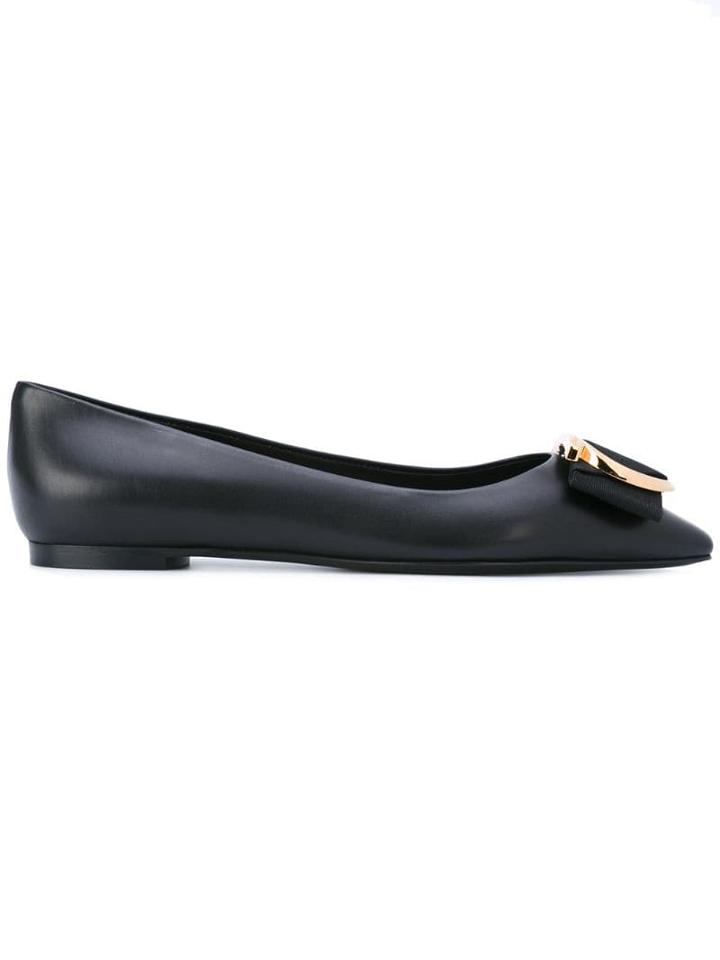 Salvatore Ferragamo Pointed Ballerinas - Black