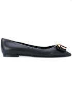 Salvatore Ferragamo Pointed Ballerinas - Black
