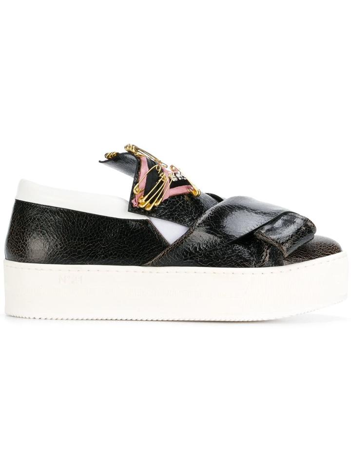 No21 Embellished Folded Detail Sneakers - Black