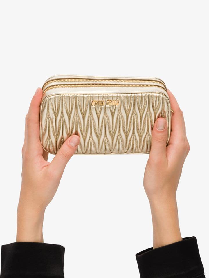 Miu Miu Matelassé Make Up Bag - Metallic