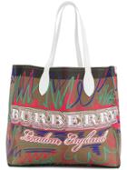 Burberry The Large Reversible Doodle Tote - Nude & Neutrals