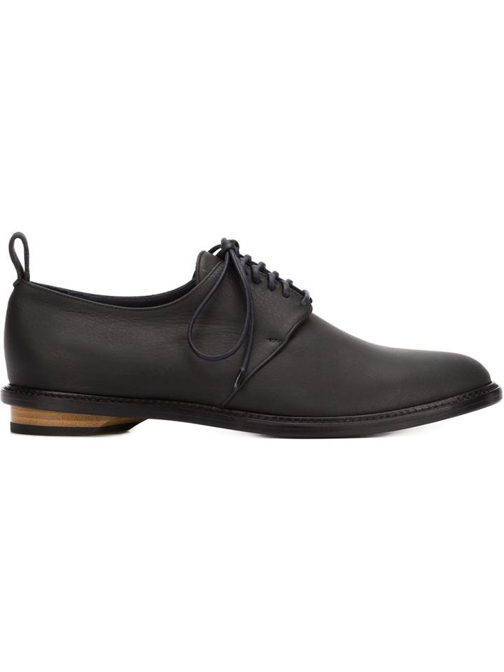 Valas Lace-up Shoes