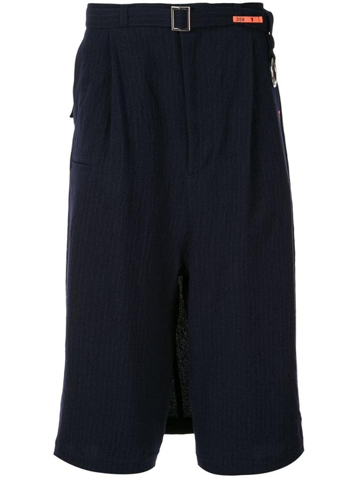 Maison Mihara Yasuhiro Dropped-crotch Shorts With Appliqués - Blue