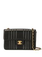 Chanel Pre-owned 1992s Mademoiselle Cc Shoulder Bag - Black