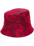 Versace Medusa And Greca Print Bucket Hat - Red