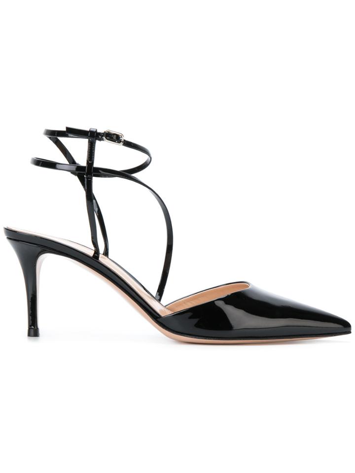 Gianvito Rossi Aira Pumps - Black