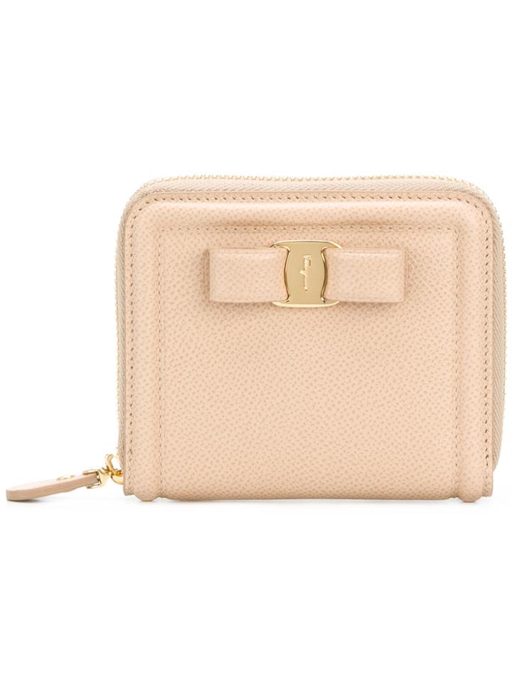 Salvatore Ferragamo Zip Around Vara Wallet - Nude & Neutrals