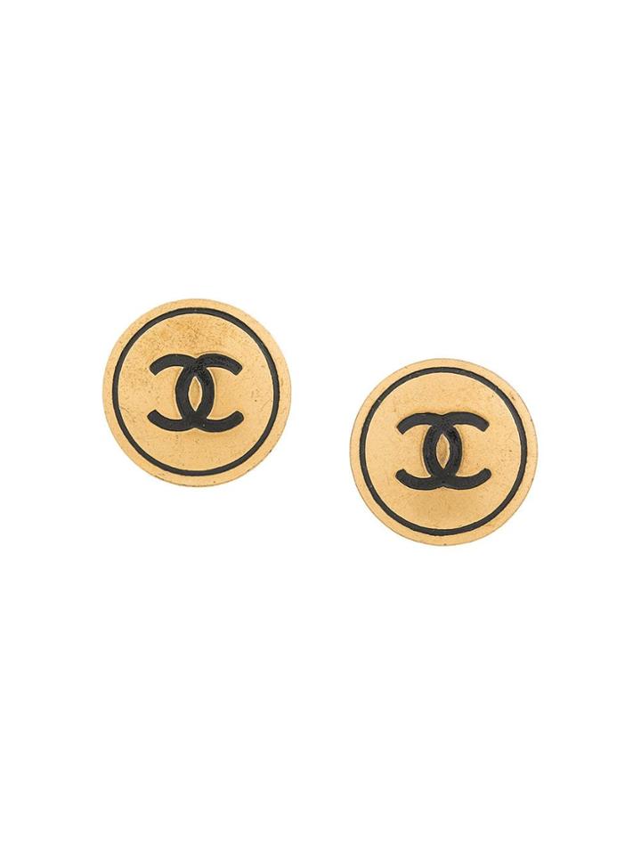 Chanel Vintage Round Cc Line Earrings - Metallic