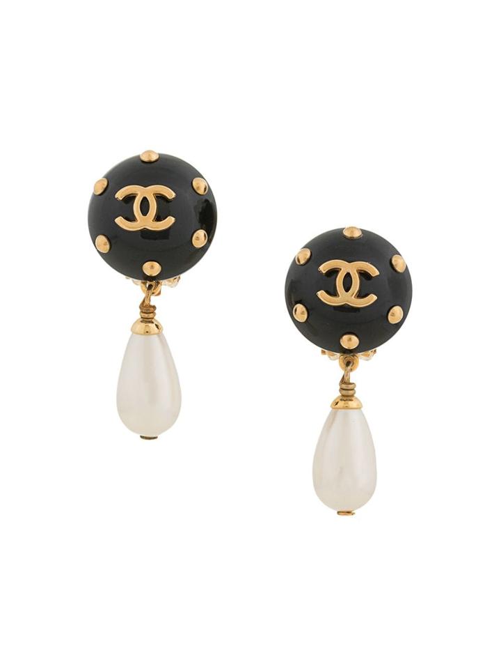 Chanel Vintage Cc Imitation Pearl Earrings - Black
