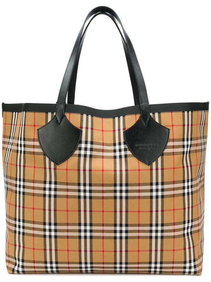 Burberry The Giant Check Tote - Neutrals