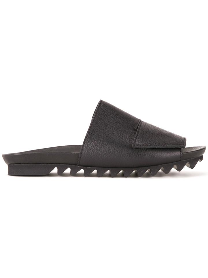 Peter Non Bisect Sandals - Black