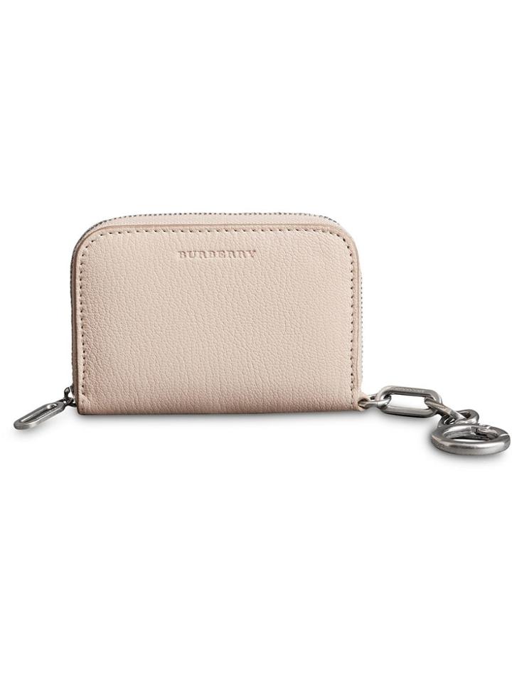 Burberry Link Detail Leather Ziparound Wallet - Neutrals