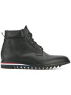 Thom Browne Cropped Blucher Boot In Pebble Grain Leather - Black