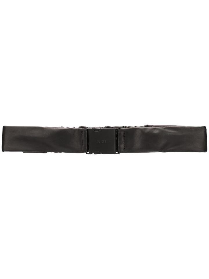 Nº21 - Black