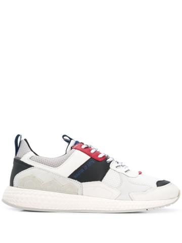 Moa Master Of Arts Logo Hybrid Sneakers - White