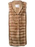 Manzoni 24 Sleeveless Quilted Fur Jacket - Nude & Neutrals