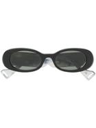 Gucci Eyewear Logo Plaque Sunglasses - Black