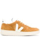 Veja Low Top Sneakers - Neutrals