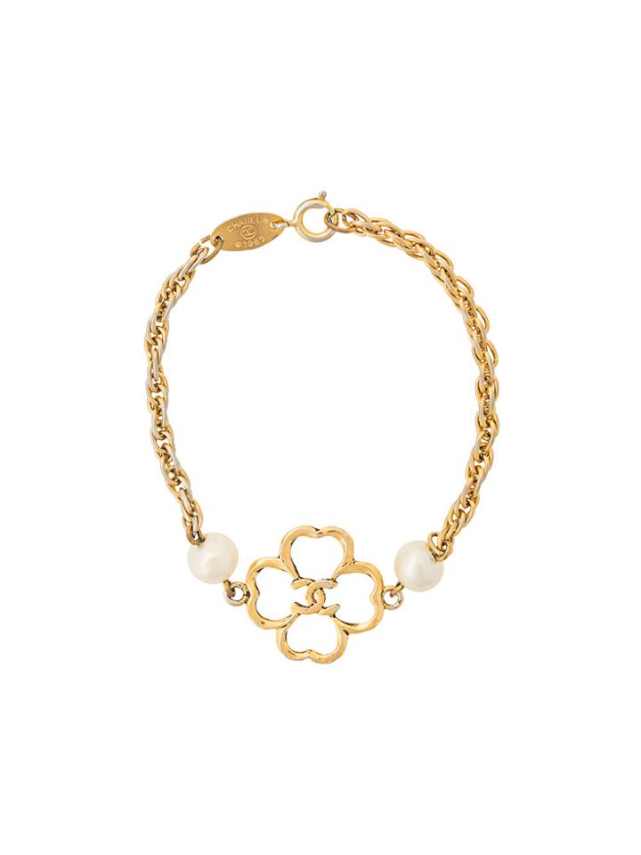 Chanel Vintage Flower Pearl Bracelet - Metallic