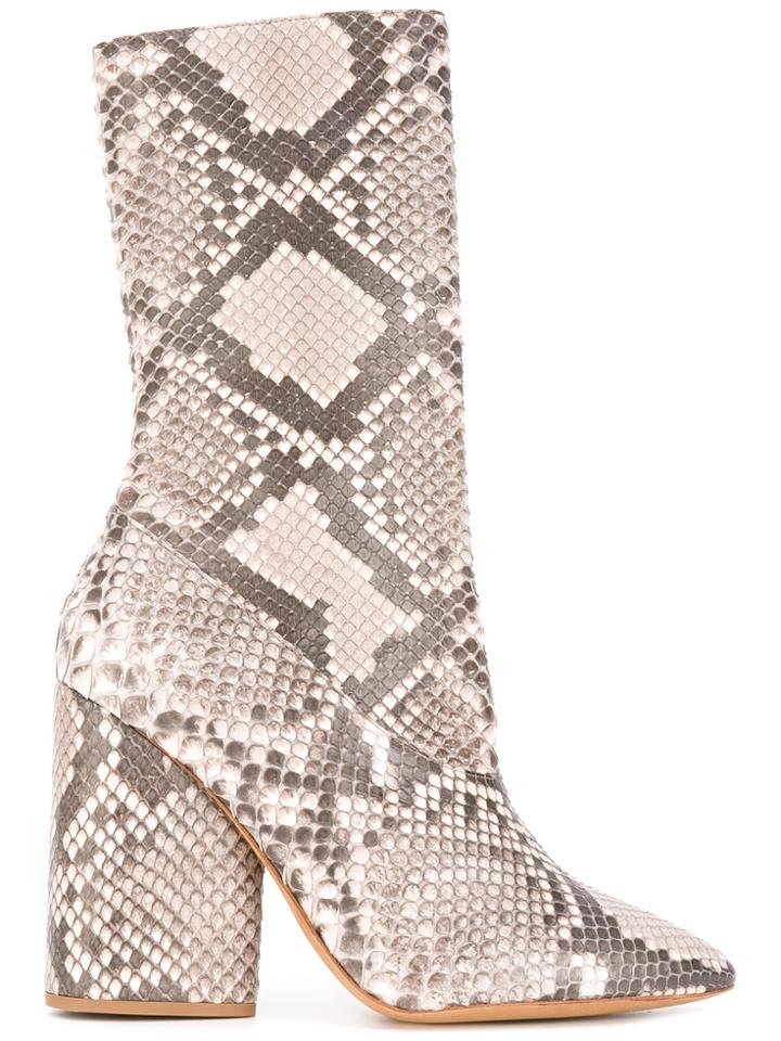 Yeezy Chunky Heel Boots - Grey