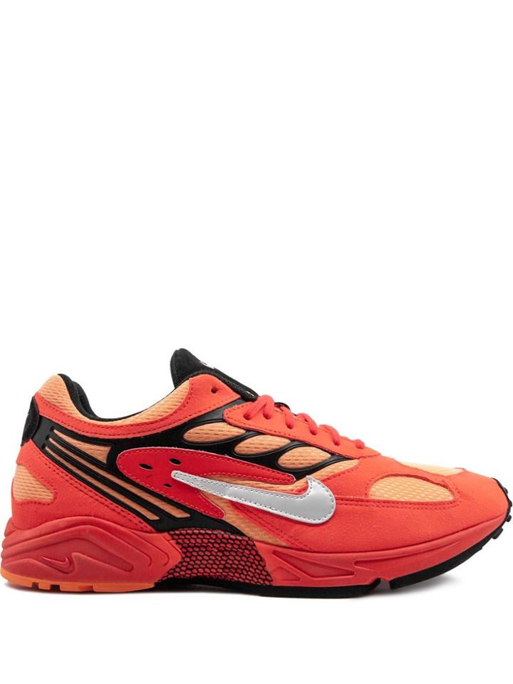 Nike Air Ghost Racer Low-top Sneakers - Red