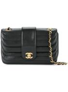 Chanel Pre-owned Quilted Cc Logo Double Flap Shoulder Bag - Black