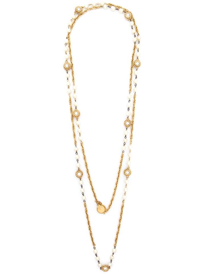 Chanel Vintage Pearls Embellished Chain Necklace