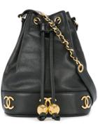Chanel Vintage Logos Drawstring Shoulder Bag - Black