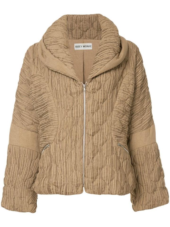 Issey Miyake Pre-owned Puffer Jacket - Brown