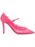 Gucci Virginia Lace Pumps - Pink