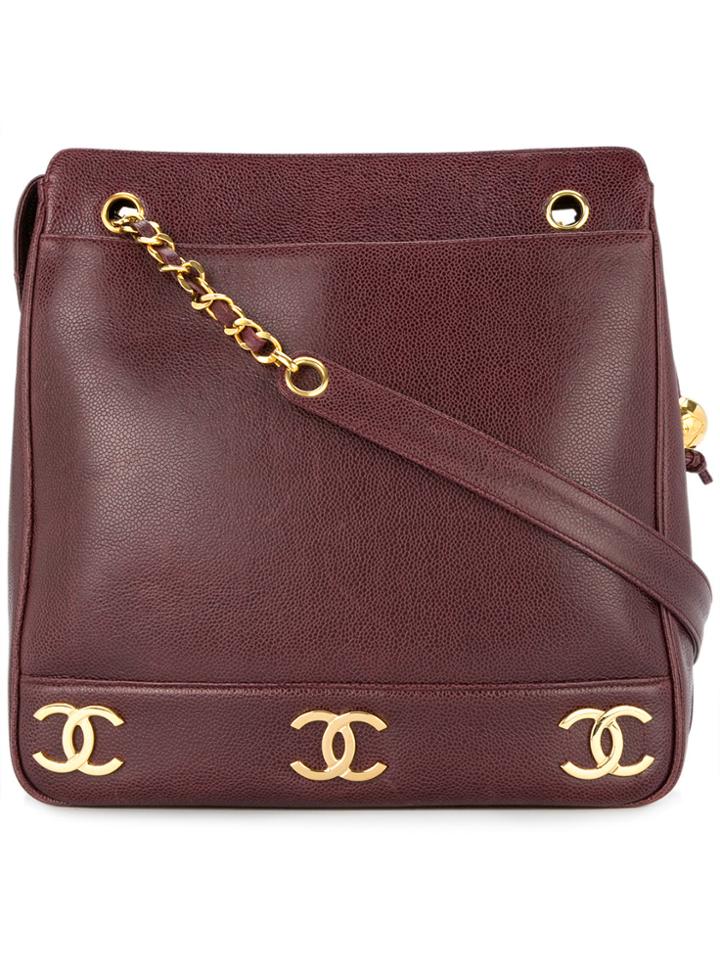 Chanel Vintage Cc Logo Chain Shoulder Bag - Red