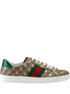 Gucci Ace Gg Supreme Bees Sneakers - Neutrals