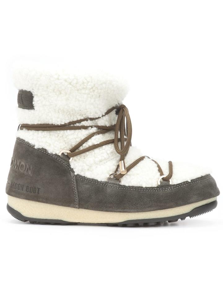 Yves Salomon Shearling Moon Boots - White