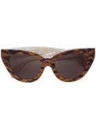 Oscar De La Renta Holly Sunglasses - Brown