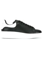 Mcq Alexander Mcqueen Oversized Sole Sneakers - Black
