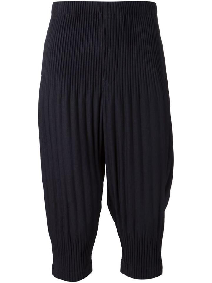 Homme Plissé Issey Miyake Cropped Pleated Trousers, Men's, Size: 3, White, Polyester