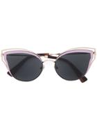 Valentino Eyewear Valentino Garavani Rockstud Embrace Sunglasses -
