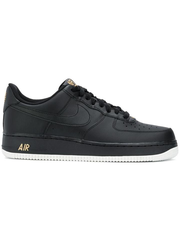 Nike Flat Sole Sneakers - Black