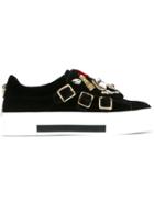 Alexander Mcqueen 'obsession' Charms Sneakers - Black
