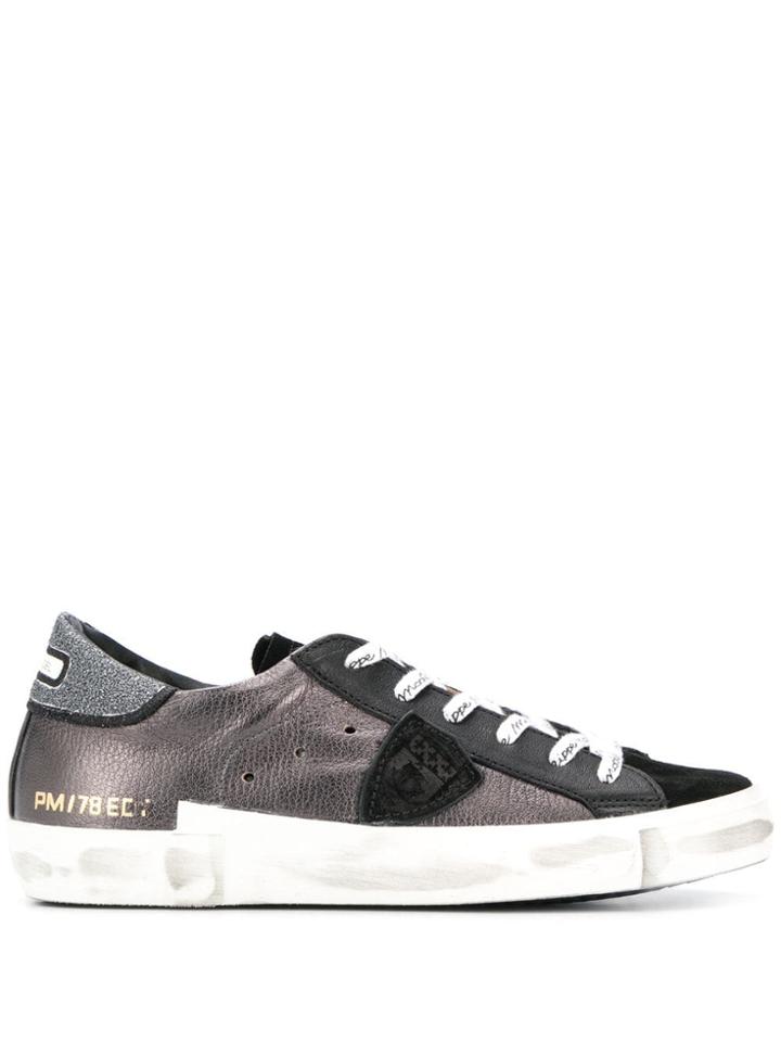 Philippe Model Logo Crest Low Top Sneakers - Black