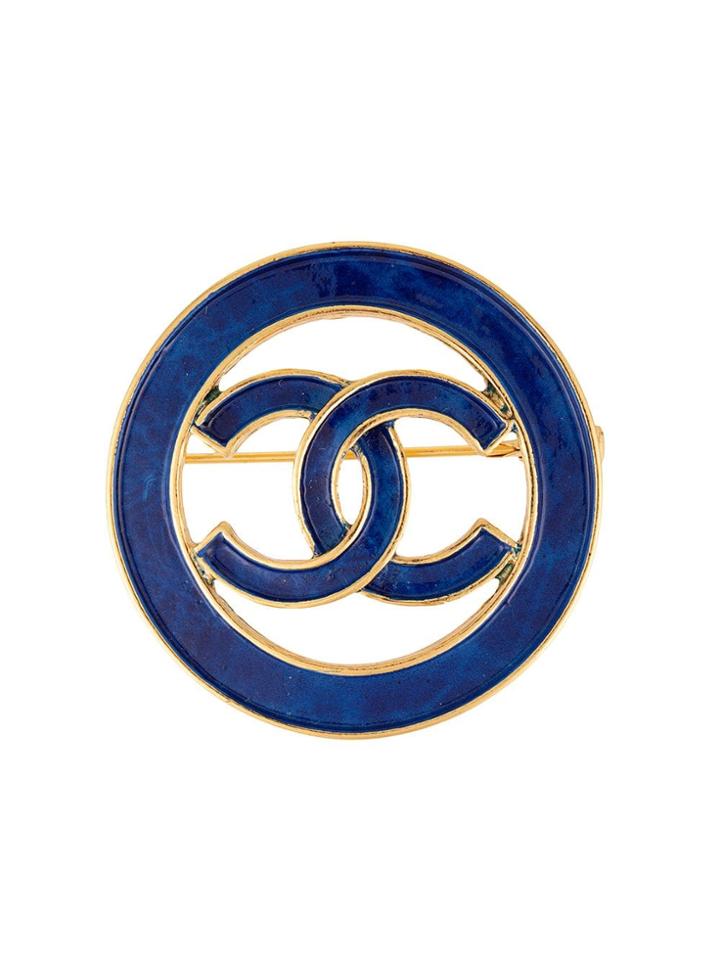 Chanel Vintage Round Cc Cutout Brooch - Blue
