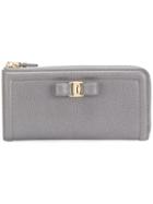 Salvatore Ferragamo Vara Zip-up Continental Wallet - Grey