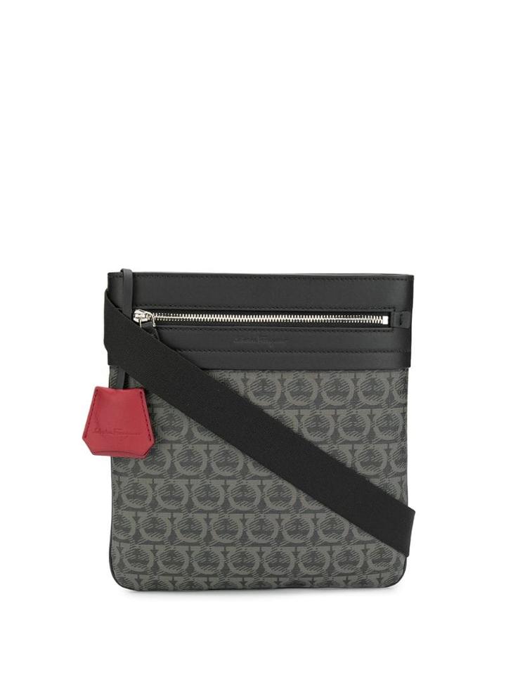 Salvatore Ferragamo Gancini Motif Shoulder Bag - Black