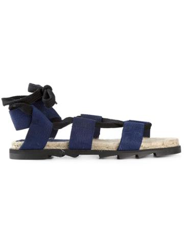 Casta Er 'hattie" Sandals