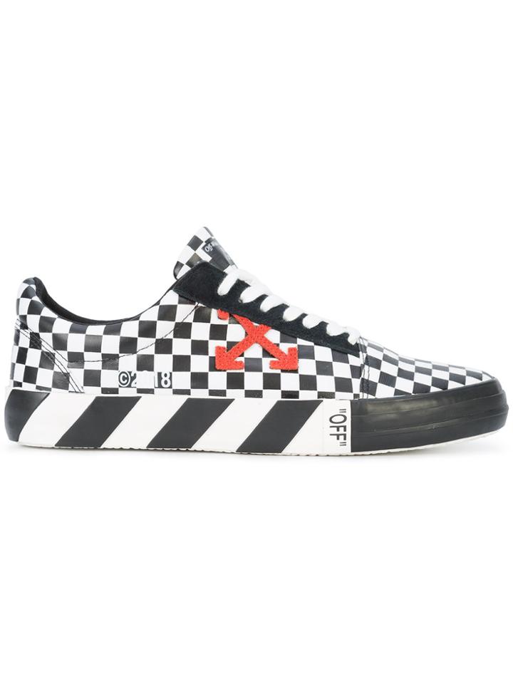 Off-white Checked Low Top Sneakers - Black