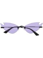 Mcq Alexander Mcqueen Cut-out Cat Eye Frame Sunglasses - Black