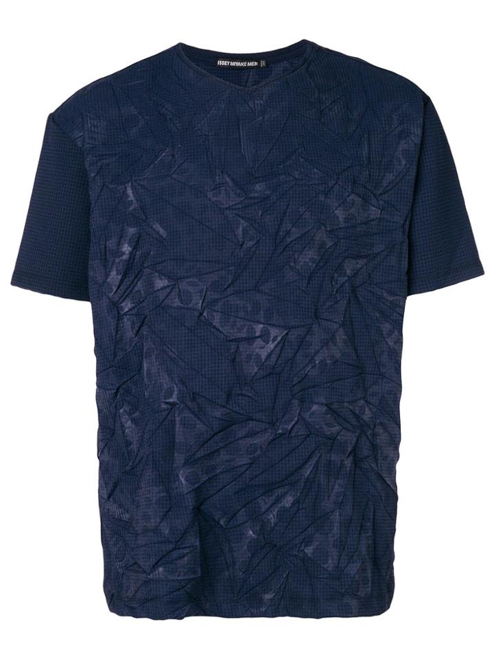 Issey Miyake Men Crinkled Textured T-shirt - Blue