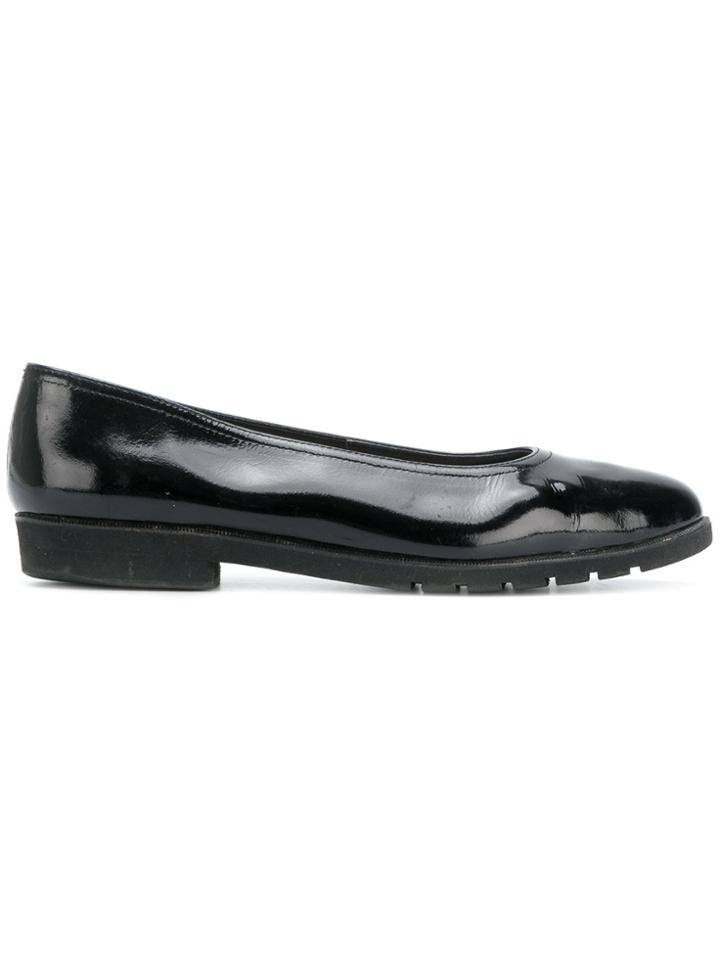 Salvatore Ferragamo Vintage Almond Toe Ballerinas - Black